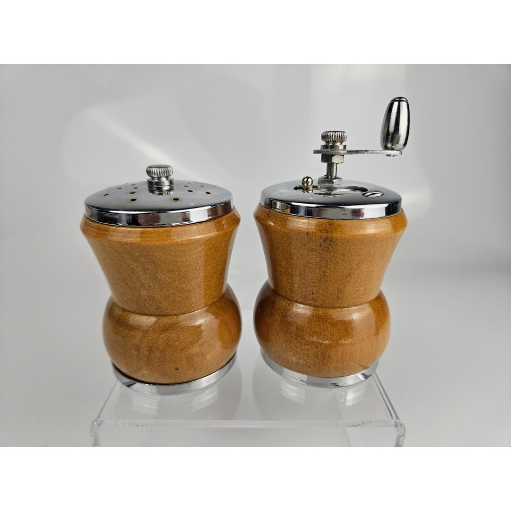Mid Century Teak‎ Salt & Pepper Set Woodpecker Japan MCM Grinder